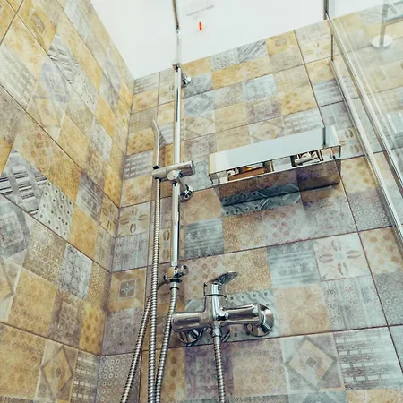 Apartament Ellenove House